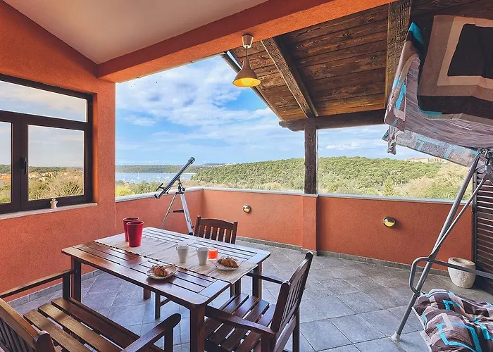 Dea Vista Amazing Sunsets Banjole